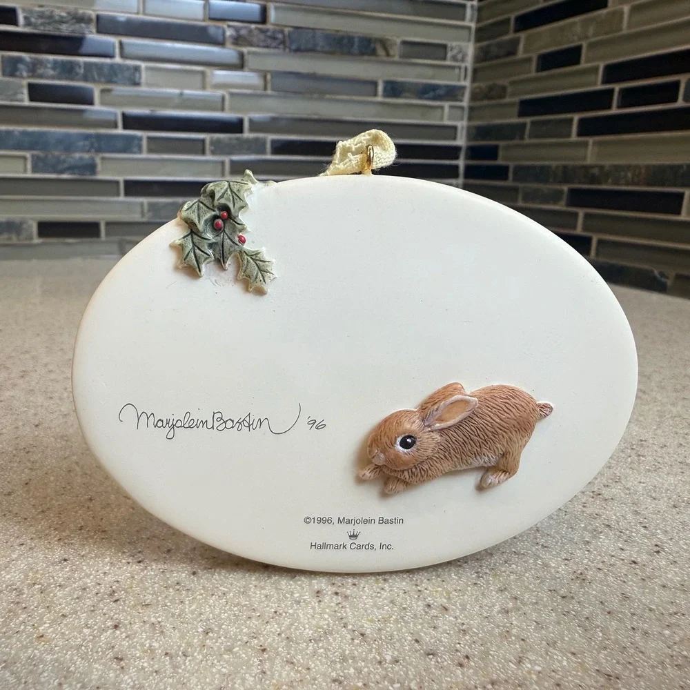 VTG Hallmark 1996 Keepsake Ornament Marjolein Bastin Nature's Sketchbook Bunny